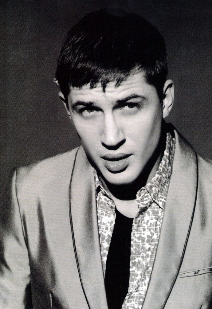 Tom Hardy Photo (  )   /  - 9