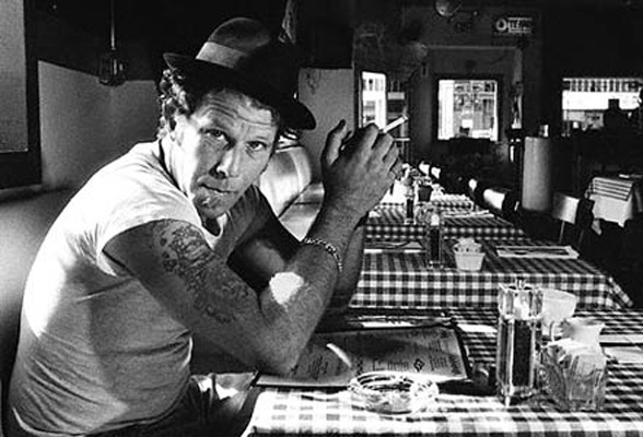 Tom Waits Photo (  )  