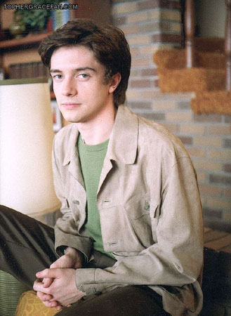 Topher Grace Photo (  )    /  - 21