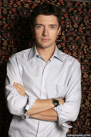 Topher Grace Photo (  )    /  - 24