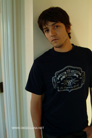 Diego Luna ( ) /  - 8