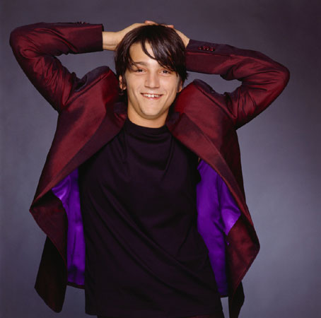 Diego Luna ( ) /  - 21