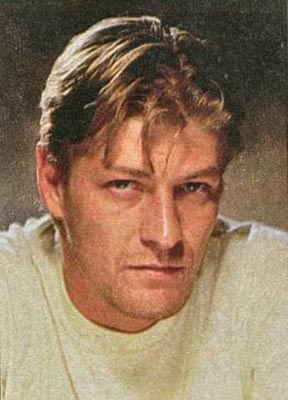 Sean Bean ( ) /  - 9