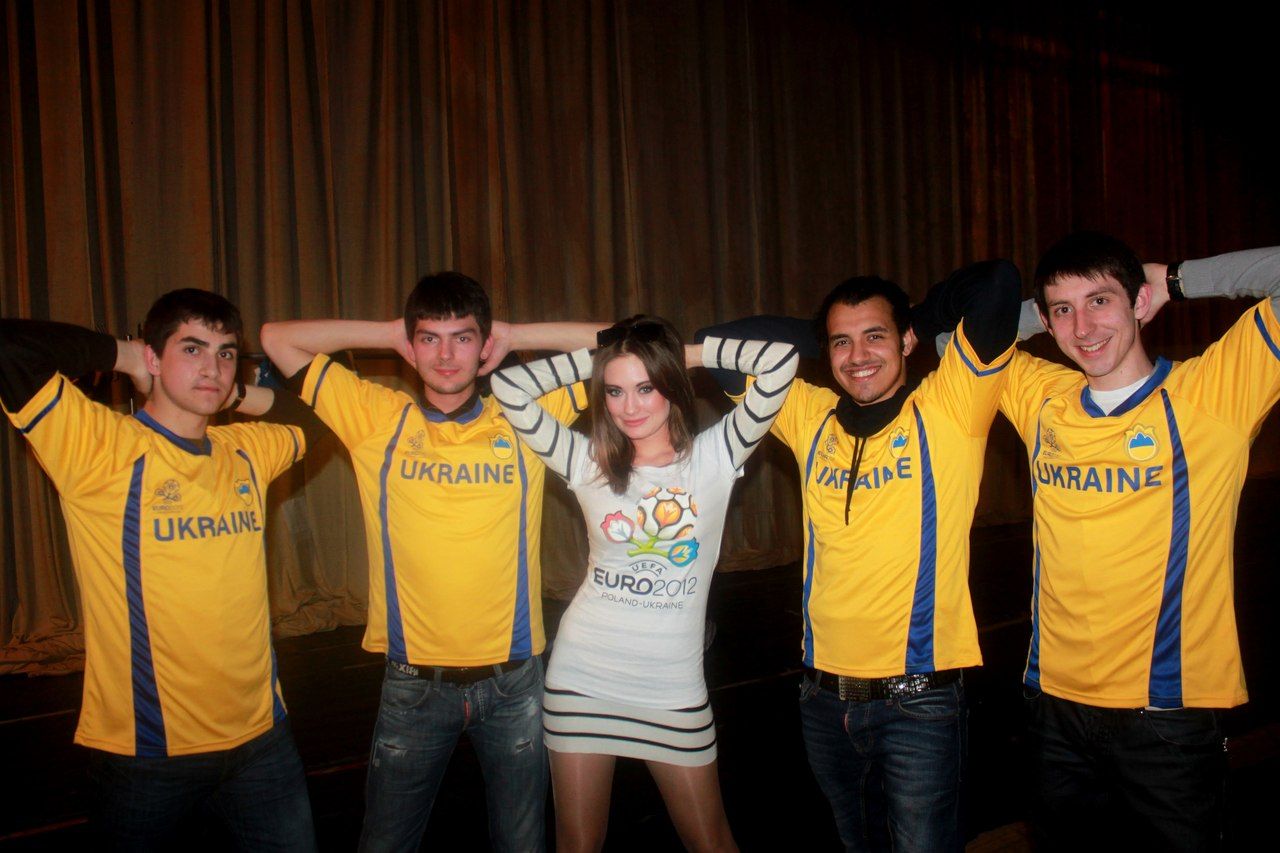    (Aleksandra Popova Photo) ,,  ,     /  - 128