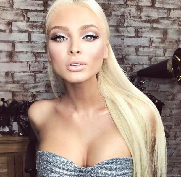    (Alena Shishkova Photo) , -  2012 /  - 107