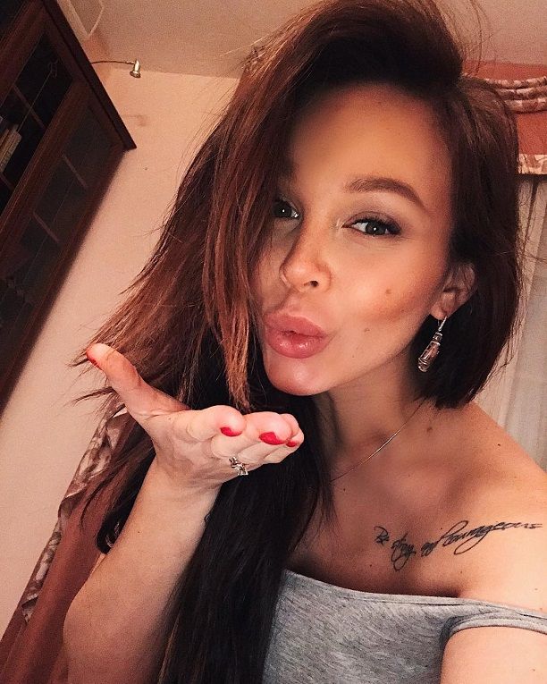   (Anastasiya Lisova)  -   -2 /  - 156