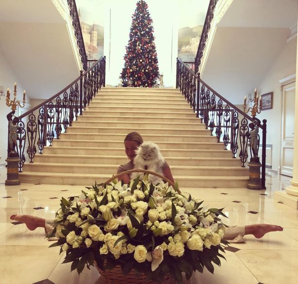    (Anastasiya Volochkova Photo)   /  - 84