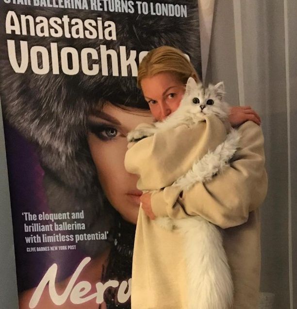    (Anastasiya Volochkova Photo)   /  - 135