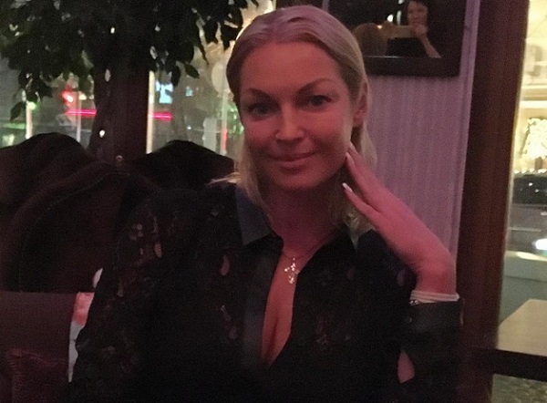    (Anastasiya Volochkova Photo)   /  - 168