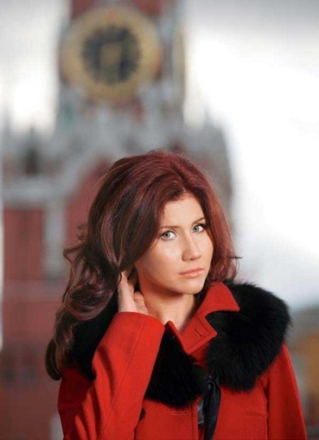    (Anna Chapman Photo)  , ,     /  - 20