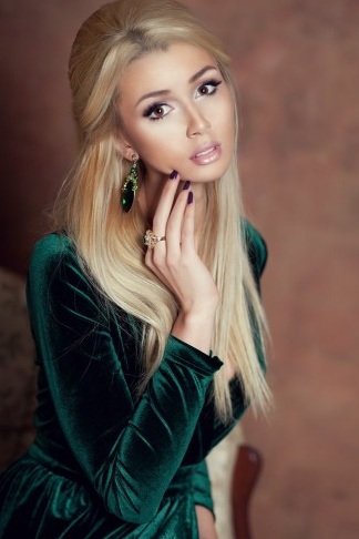     (Anna Zavorotnuk Strukova Photo) , , ,    /  - 128