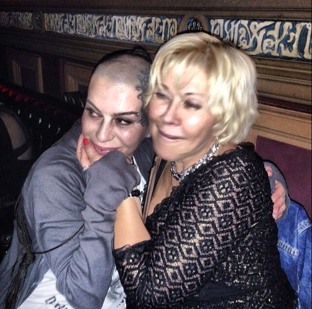 Это зависть": Любовь Успенская ответила критикам своего внешнего вида - Звук