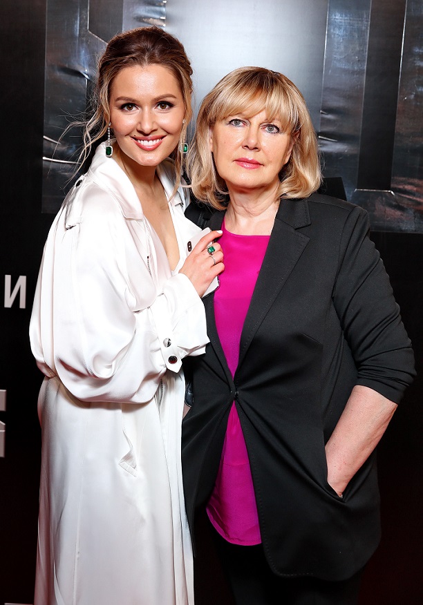    (Mariya Kojevnikova Photo)  ,  ,       /  - 73