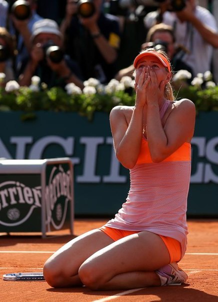    (Maria Sharapova Photo)   /  - 34