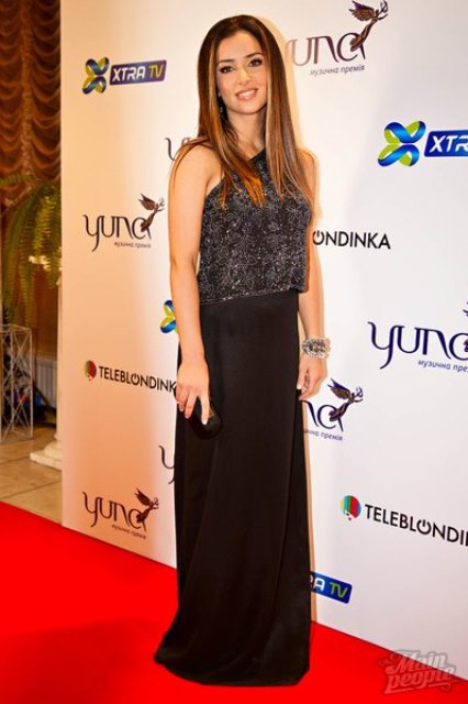    (Zlata Ognevich Photo)  ,  2013  /  - 15