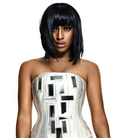 Alexandra Burke Photo (  )   /  - 3