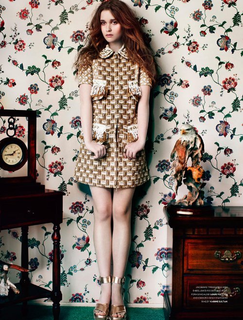 Alice Englert  Photo (  )  ,       /  - 10