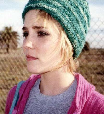 Alison Lohman Photo (  )   /  - 15