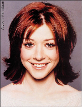 Alyson Hannigan Photo (  )  ,       /  - 5