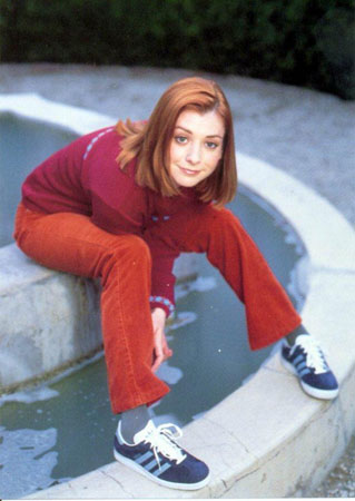 Alyson Hannigan Photo (  )  ,       /  - 20