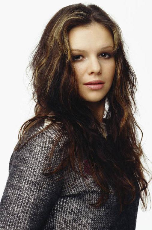 Amber Tamblyn Photo (  )   /  - 3