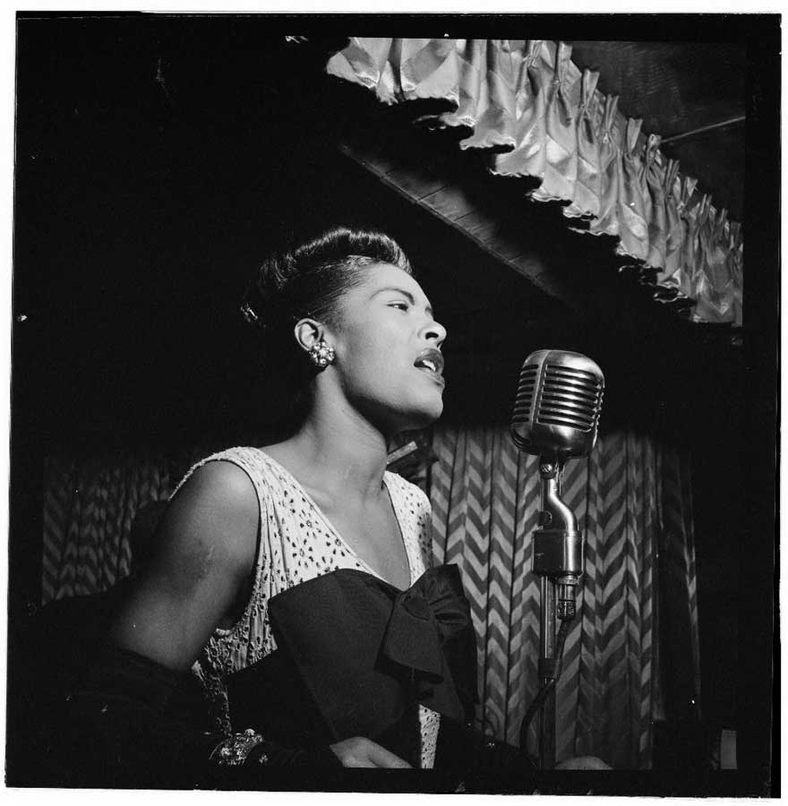 Billie Holiday Photo (  )  ,         /  - 4