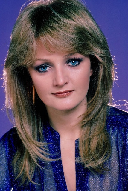 Bonnie Tyler Photo (  )   /  - 24