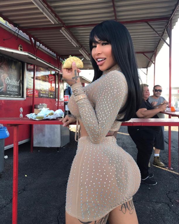   (Brittanya Razavi)  -     /  - 56