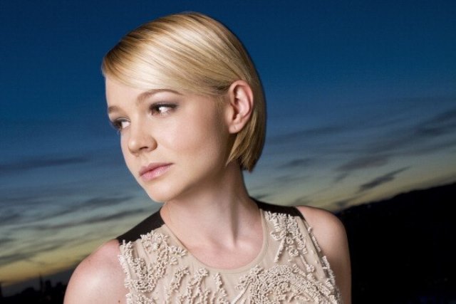 Carey Mulligan Photo (  )    /  - 38