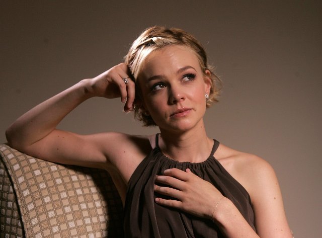 Carey Mulligan Photo (  )    /  - 46