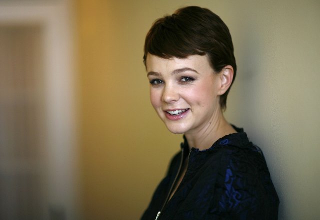 Carey Mulligan Photo (  )    /  - 52