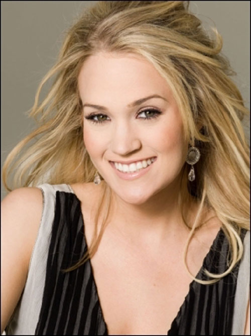 Carrie Underwood Photo (  )   /  - 6