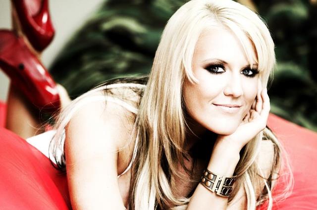 Cascada Photo ( )  ,  2013  /  - 18