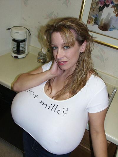 Chelsea Charms Photo (  )  , ,  /  - 31