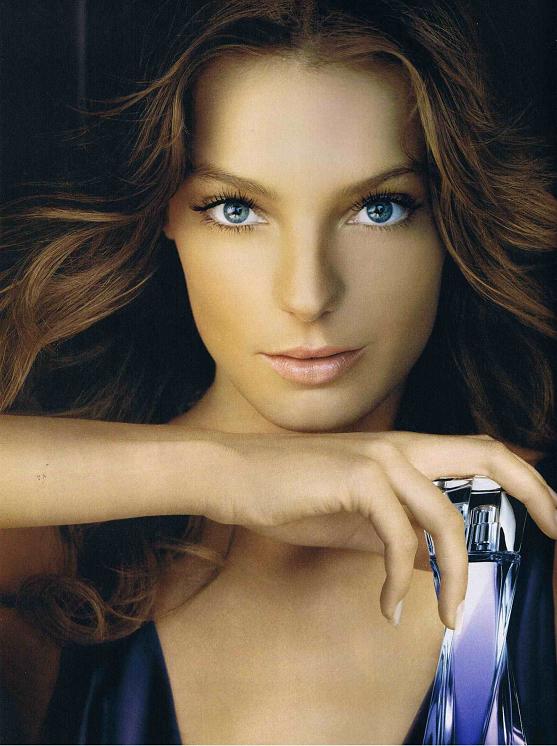 Daria Werbowy Photo (  )   /  - 38