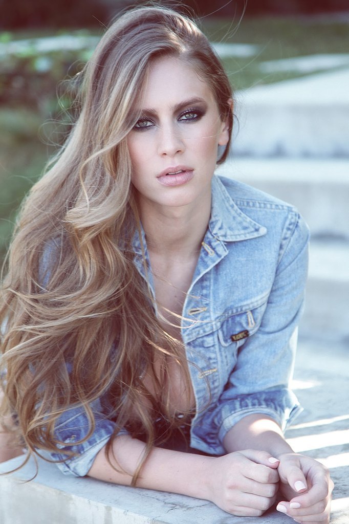 Dylan Penn Photo (  ) ,     /  - 36