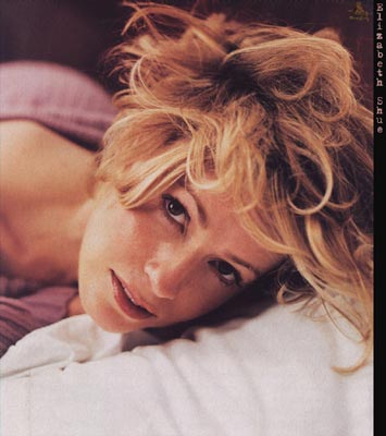 Elisabeth Shue Photo (  )   /  - 5