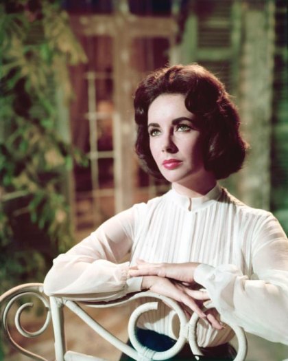 Elizabeth Taylor Photo (  )   /  - 6