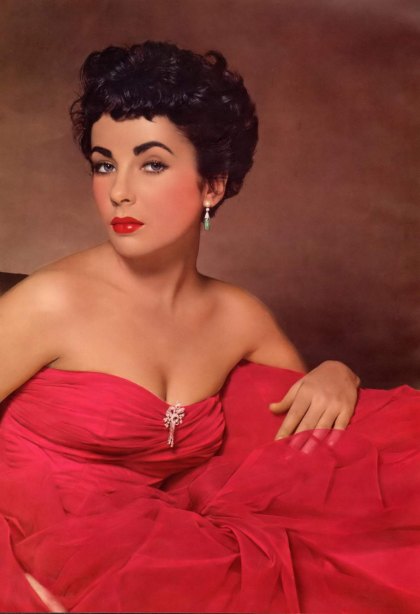 Elizabeth Taylor Photo (  )   /  - 7