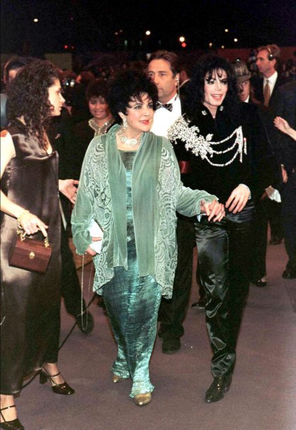 Elizabeth Taylor Photo (  )   /  - 23