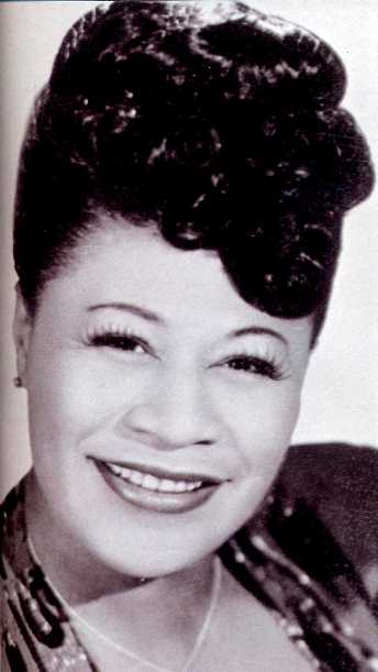 Ella Fitzgerald Photo (  )     /  - 2