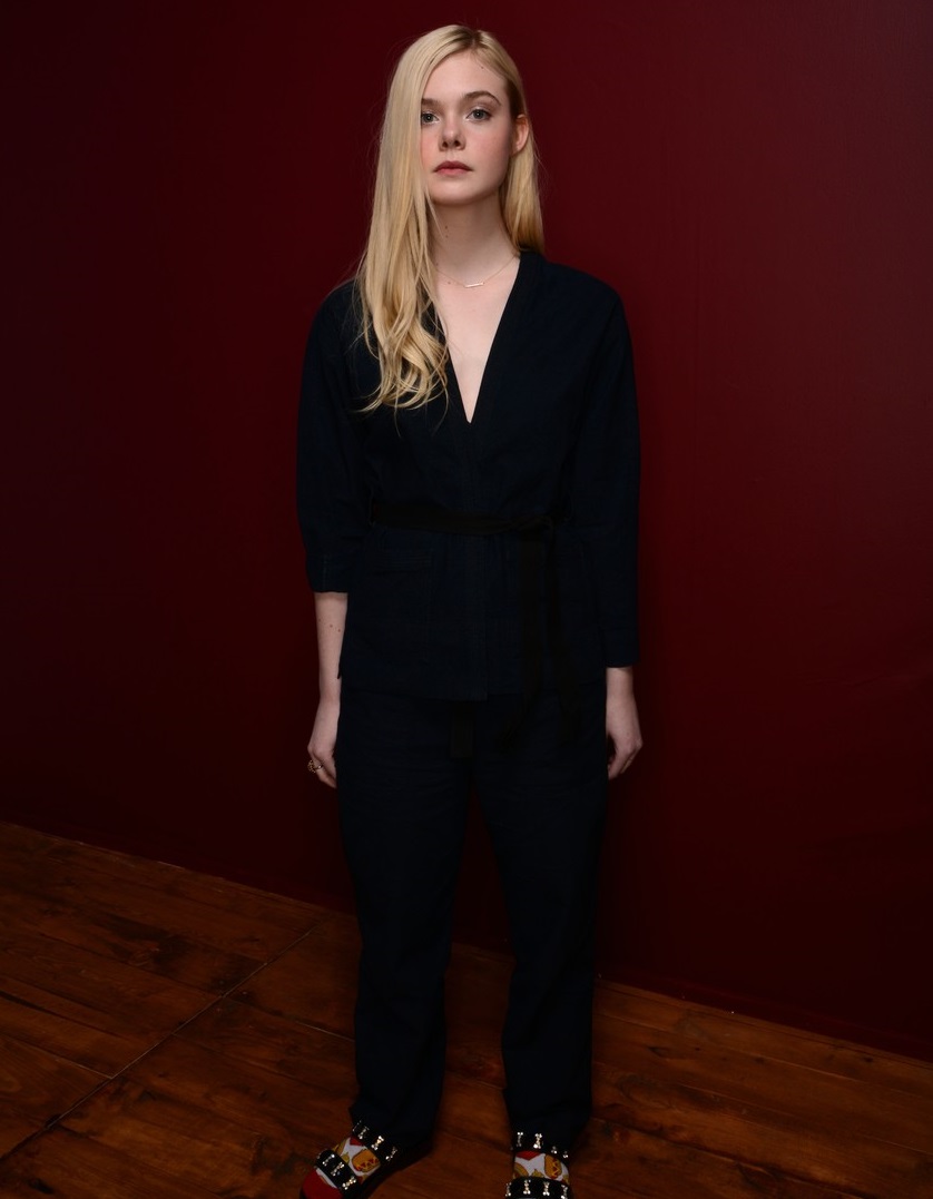 Elle Fanning Photo (  )  ,      /  - 5