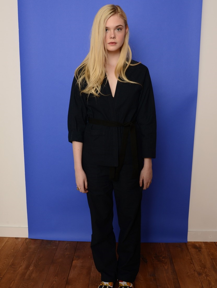 Elle Fanning Photo (  )  ,      /  - 9