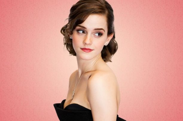 Emma Watson Photo (  )   /  - 13