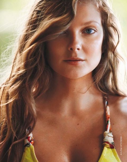 Eniko Mihalik Photo (  )   /  - 29