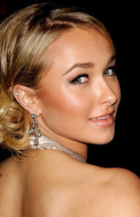 Hayden Panettiere Photo (  )  , ,  /  - 74