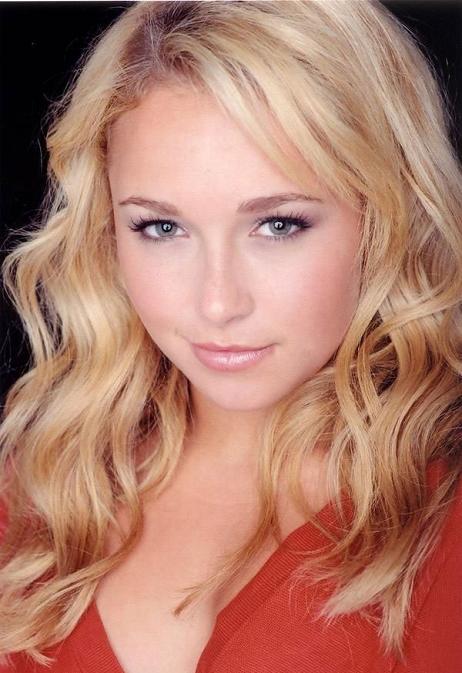 Hayden Panettiere Photo (  )  , ,  /  - 75