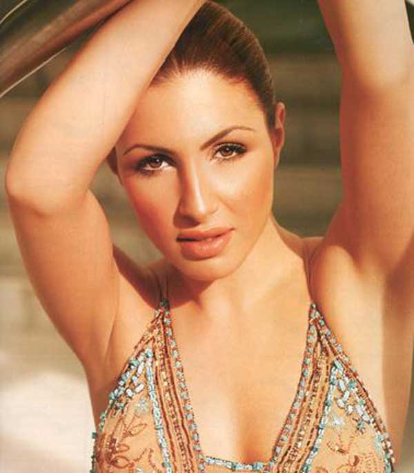 Helena Paparizou Photo (  )   /  - 4