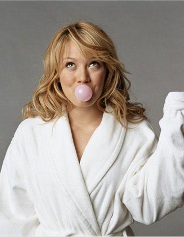 Hilary Duff Photo (  )  ,  /  - 42