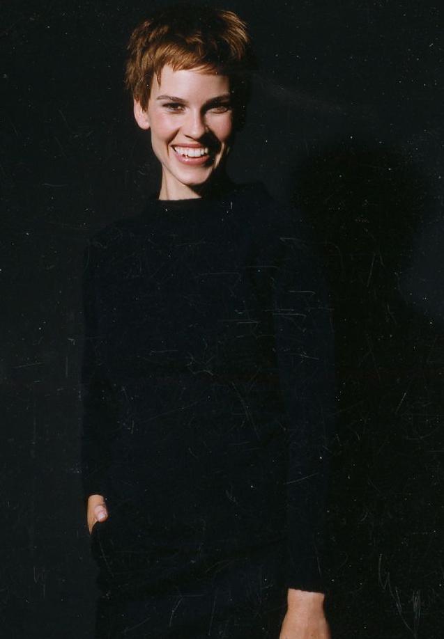 Hilary Swank Photo (  )   /  - 25